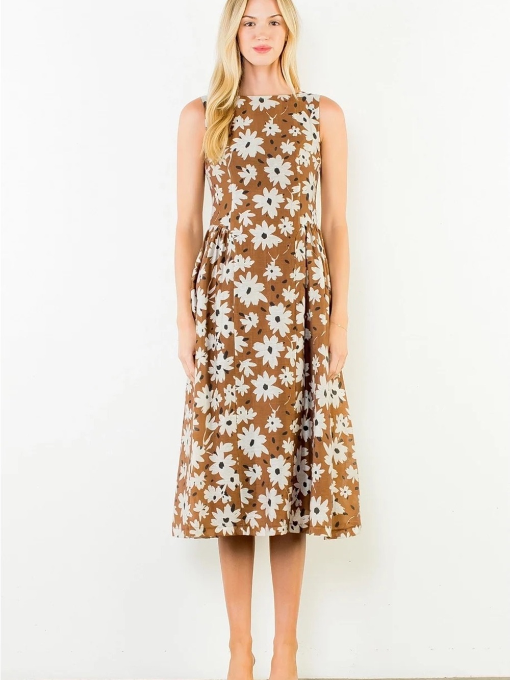 Thml Sleeveless Brown Floral Midi Dress with White Daisy Print